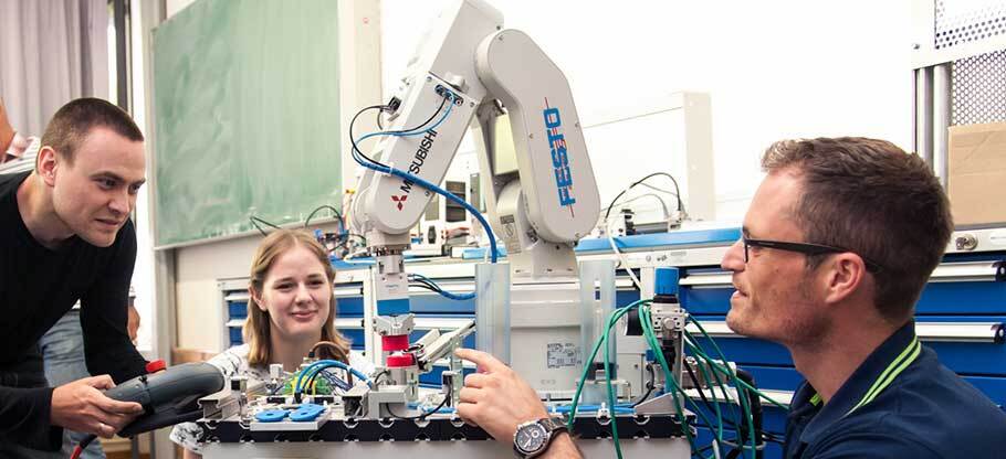 Roboter-Kurs an der CSS