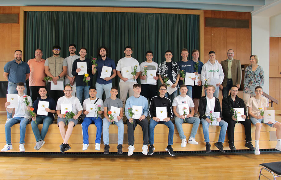 Abschluss des Technischen Berufskollegs II 2022