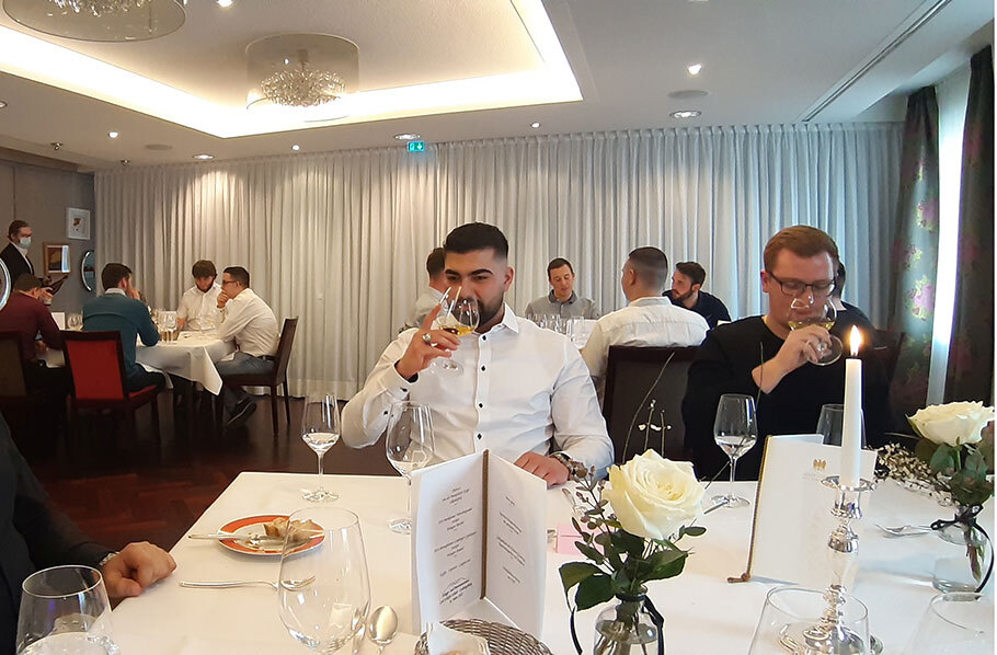 Techniker Lehrgang im Restaurant Adler in Asperg