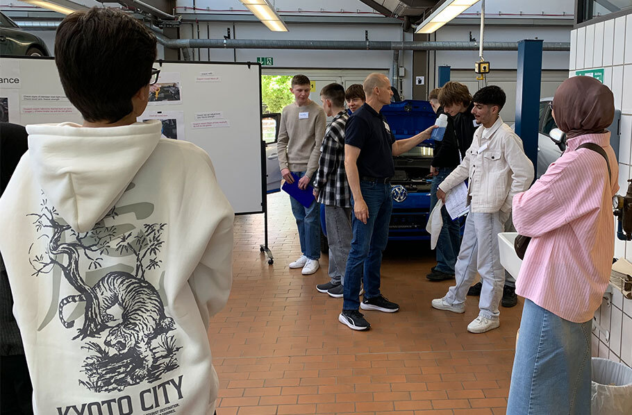 VABO Klasse zu Besuch an der CSS
